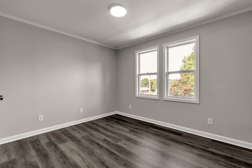 More Photos Of 319 Osceola St, Gastonia Apartments For Sale
