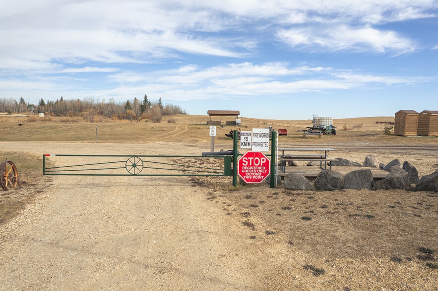 More Photos Of 56309 Range 13 rd, Onoway Trailer Camper Park For Sale