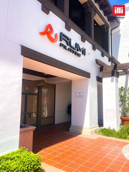 More Photos Of 26527-26351 Agoura Rd, Calabasas Storefront For Lease
