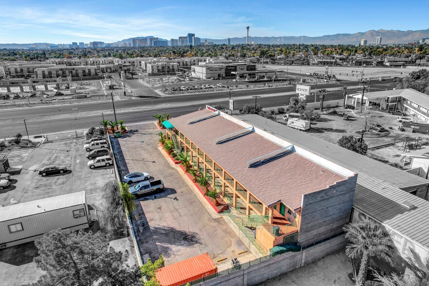 More Photos Of 2855 Fremont St, Las Vegas Hotel For Sale