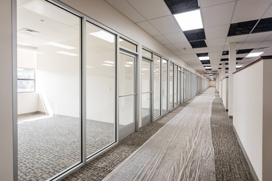 More Photos Of 14310 Hamilton Ave, Highland Park Office For Sale