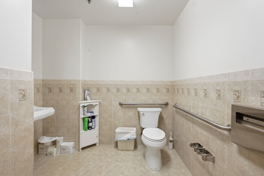 More Photos Of 200 Jose Figueres Ave, San Jose Medical For Lease