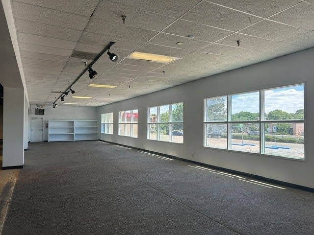 More Photos Of 901 Saint Michaels Dr, Santa Fe Freestanding For Lease