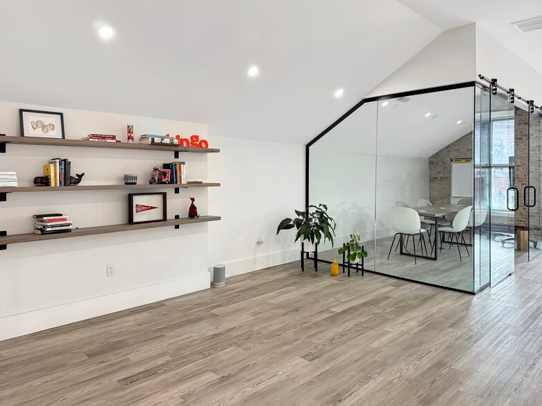 More Photos Of 70-80 State St, Newburyport Storefront Retail Office For Lease