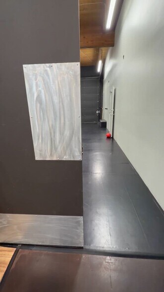 More Photos Of 155 W 14th St, Ogden Warehouse For Lease