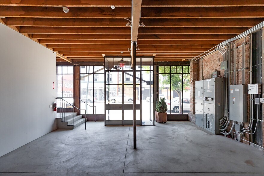 More Photos Of 646-654 N Spring St, Los Angeles Loft Creative Space For Sale