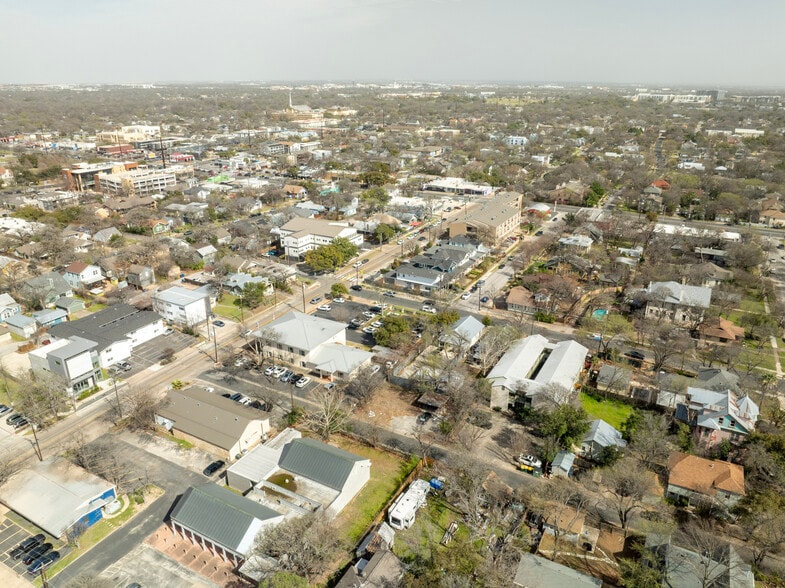 More Photos Of 3301 Kings Ln, Austin Land For Sale