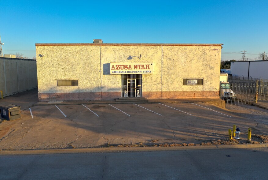 More Photos Of 3609 Dividend Dr, Garland Warehouse For Lease