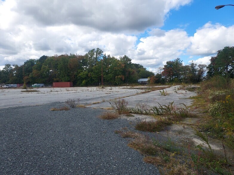 More Photos Of 920 Airpax Road Airpax rd, Cambridge Land For Lease