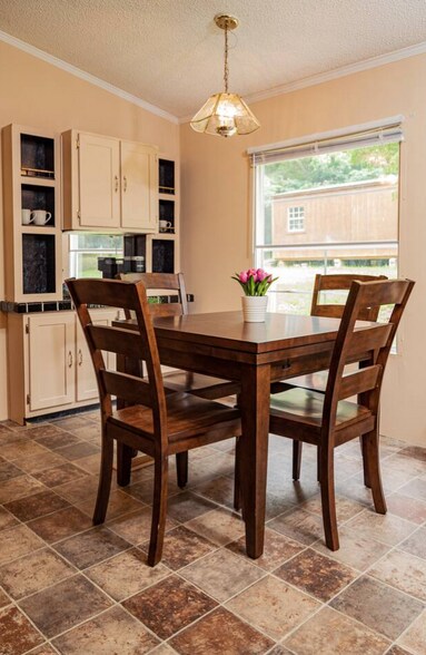 More Photos Of 84-86 Benson Rd, Travelers Rest Specialty For Sale