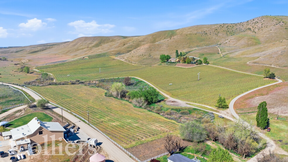More Photos Of 5900 Pearl Rd, Eagle Land For Sale