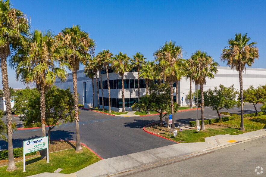 More Photos Of 1210 Air Wing Rd, San Diego Distribution For Lease