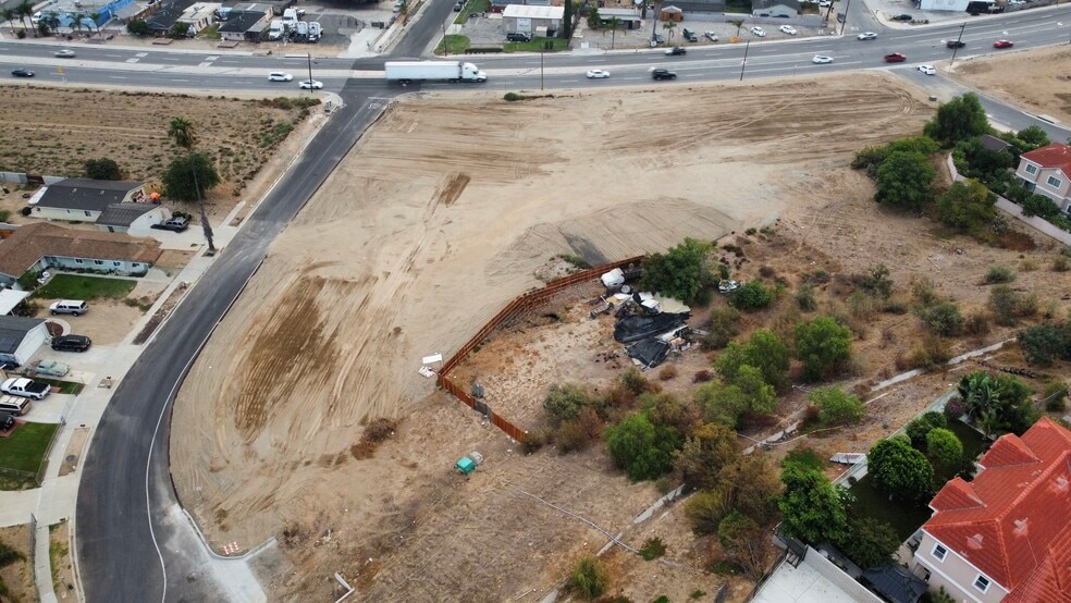 More Photos Of 18661 5th St, Bloomington Land For Sale