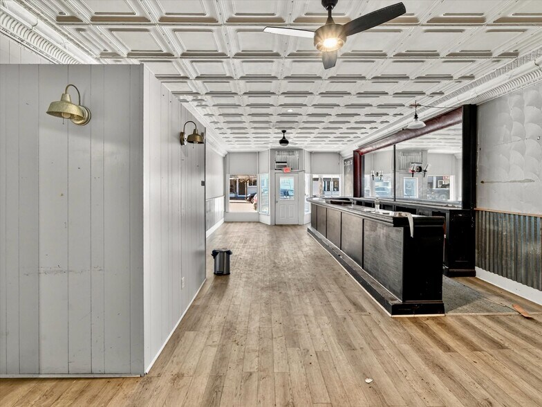 More Photos Of 9 S Main St, Manchester Storefront Retail Residential For Sale