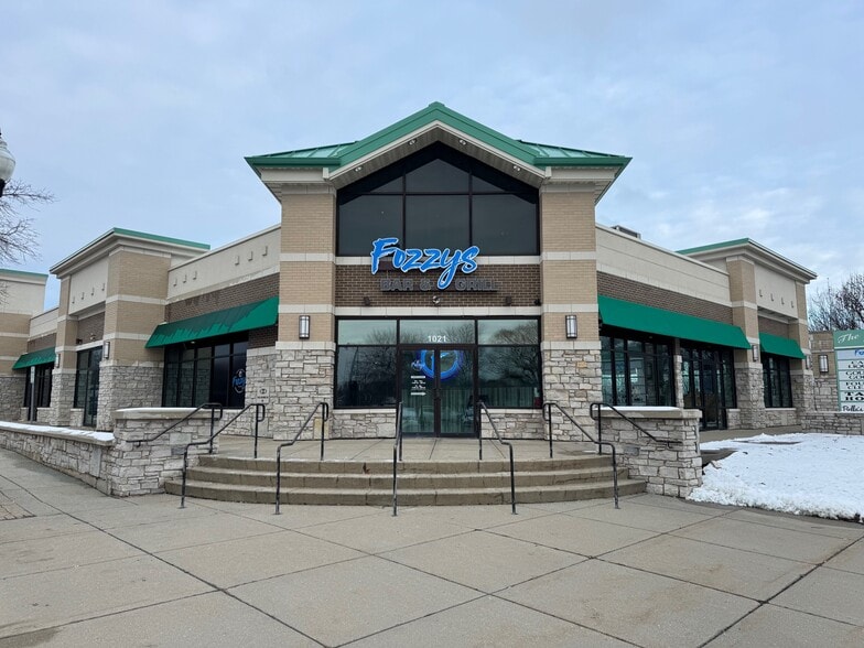 More Photos Of Gary Ave @ Lies Rd, Carol Stream Unknown For Lease