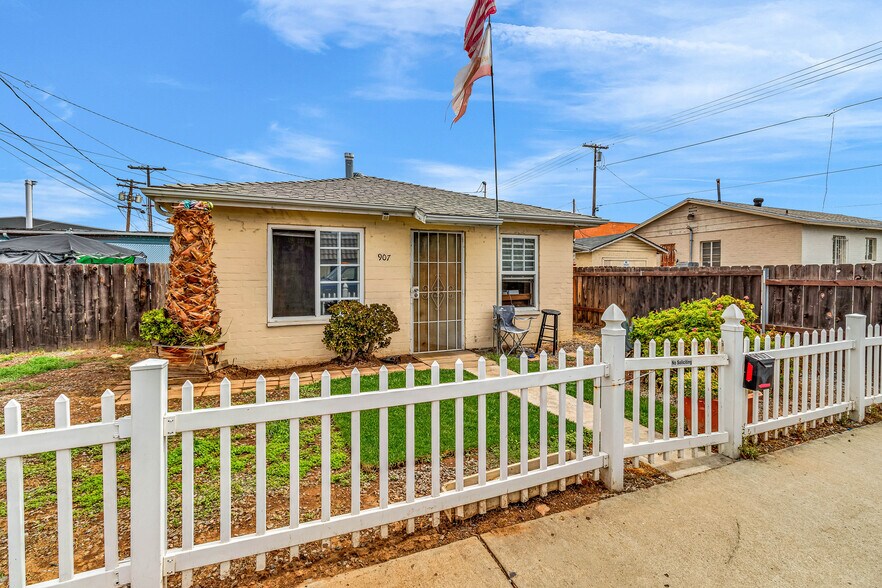 More Photos Of 1258 Broadway, El Cajon Office For Sale