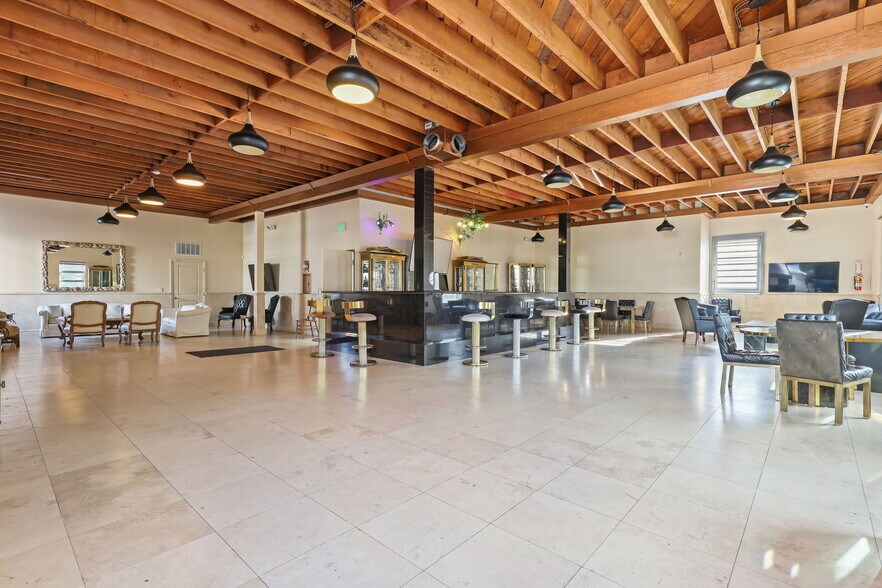 More Photos Of 176-178 S Alvarado St, Los Angeles Medical For Sale