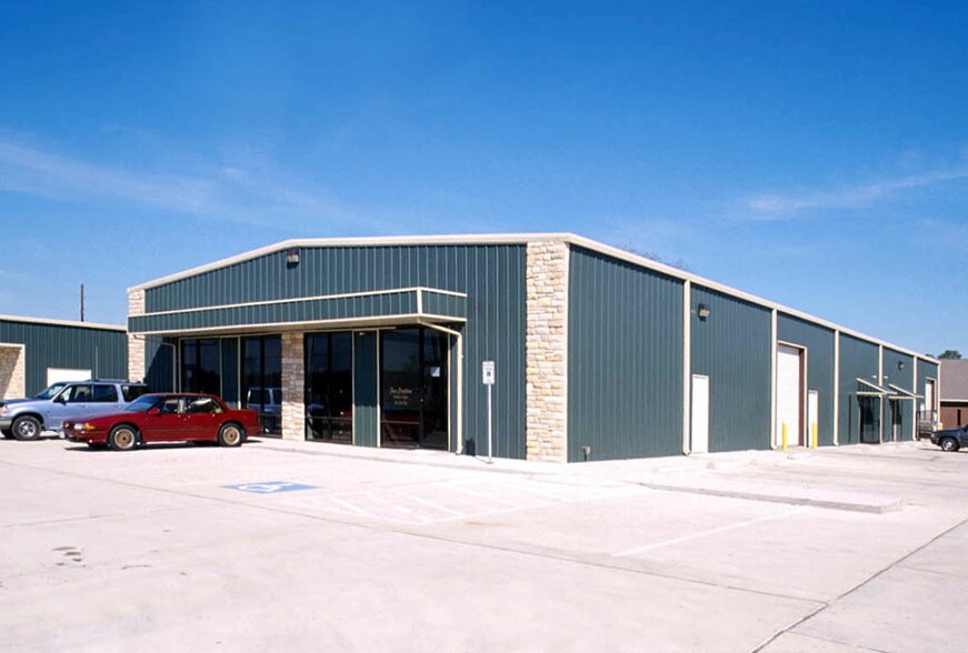 More Photos Of 23802 FM-2978, Tomball Warehouse For Lease