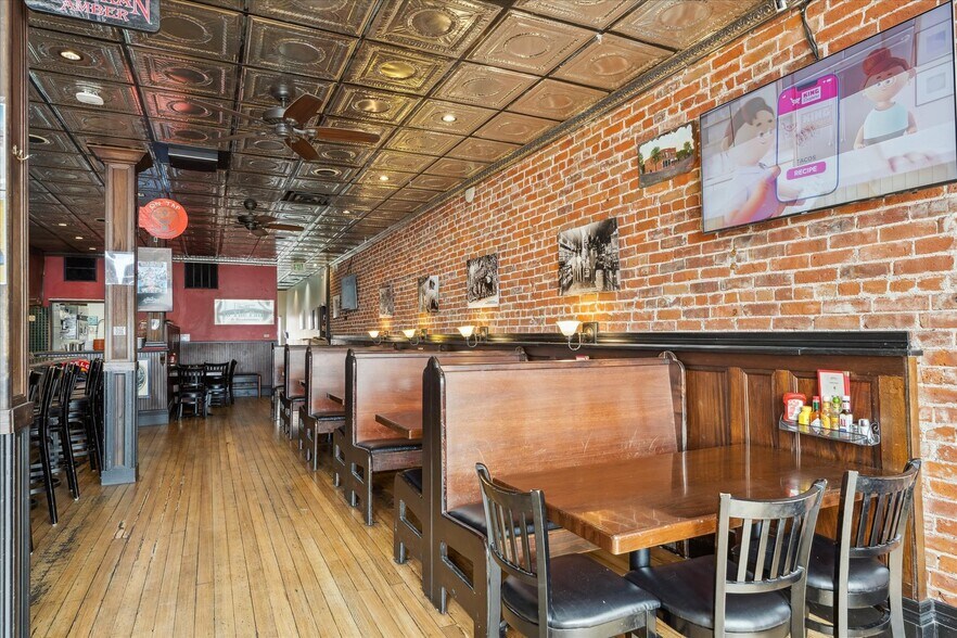 More Photos Of 7427 W Grandview Ave, Arvada Storefront For Sale