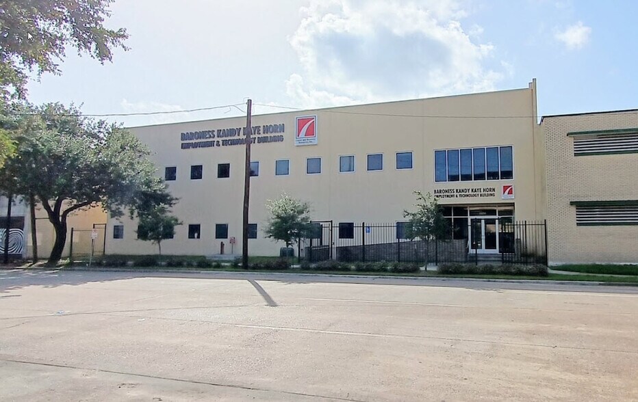 Primary Photo Of , Houston Office For Sale