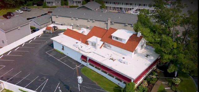 More Photos Of 429 Canada St, Lake George Restaurant For Sale