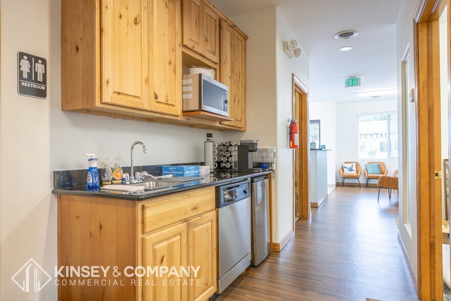 More Photos Of 2140 Hollow Brook Dr, Colorado Springs Medical For Sale