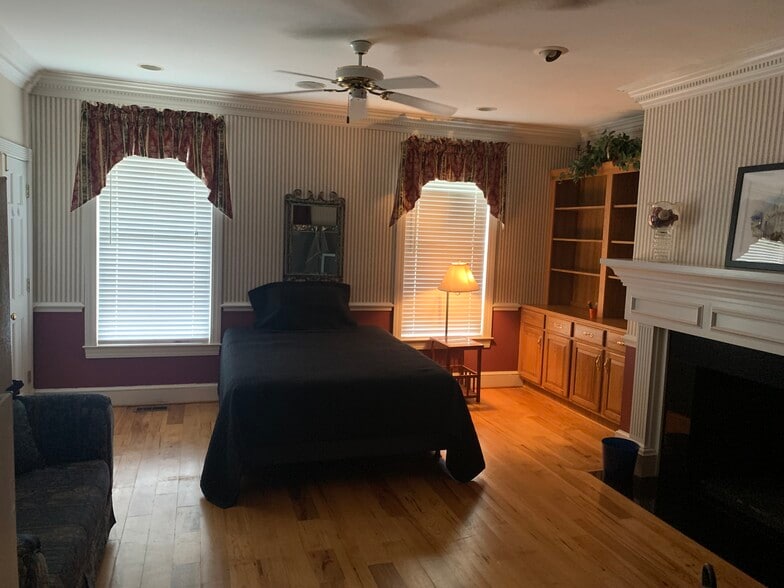 More Photos Of 105 Marshland Ln, Greer Hospitality For Sale