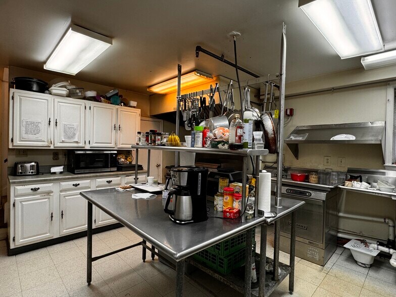 More Photos Of 218 Ridge St, Charlottesville Specialty For Sale