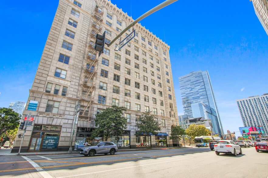 More Photos Of 710-714 W Olympic Blvd, Los Angeles Office For Lease