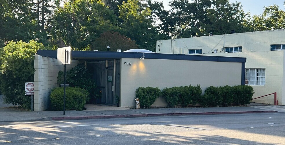 More Photos Of 990 Moraga Rd, Lafayette Office For Sale