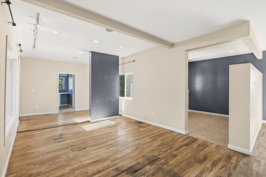 More Photos Of 2611 Nevada City Hwy, Grass Valley Specialty For Sale