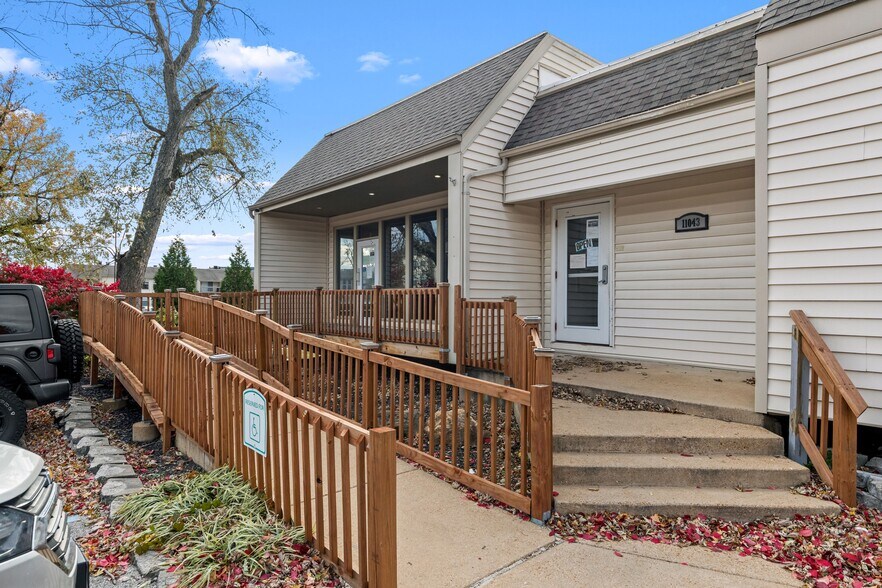 More Photos Of 11065 Dunklin Dr, Saint Louis Apartments For Sale
