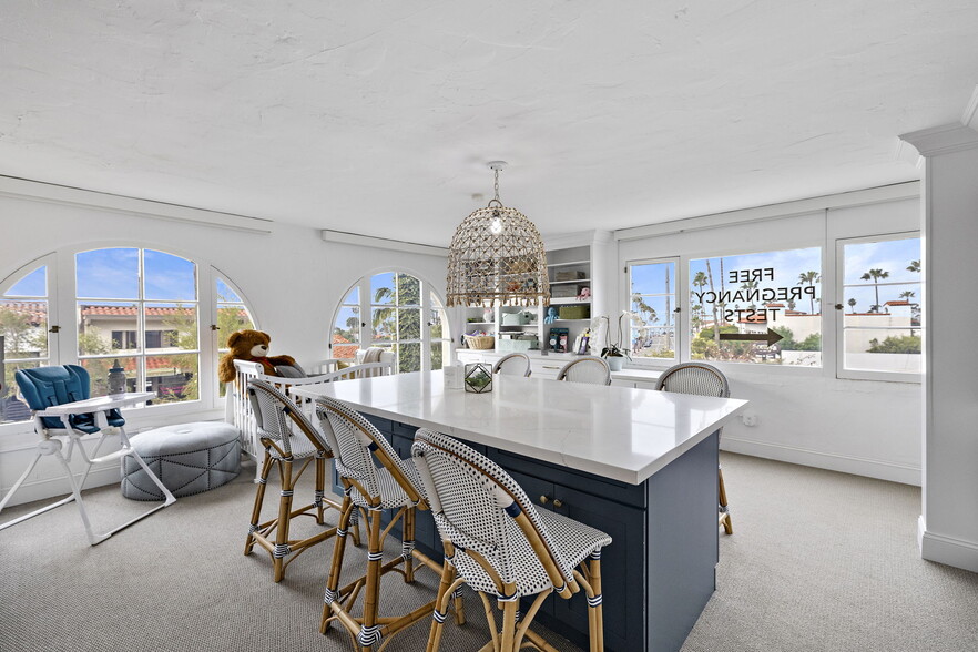 More Photos Of 415 N El Camino Real, San Clemente Office For Sale