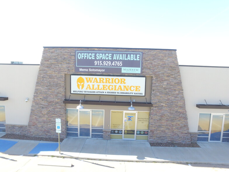 Primary Photo Of 11500 Pellicano Dr, El Paso Showroom For Lease