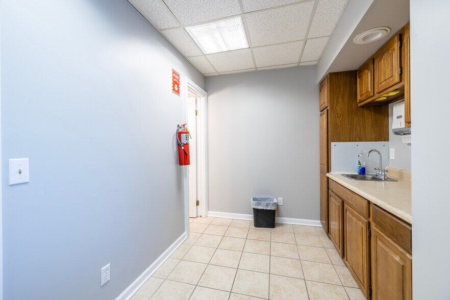More Photos Of 2 W Main St, Victor Storefront Retail Office For Lease