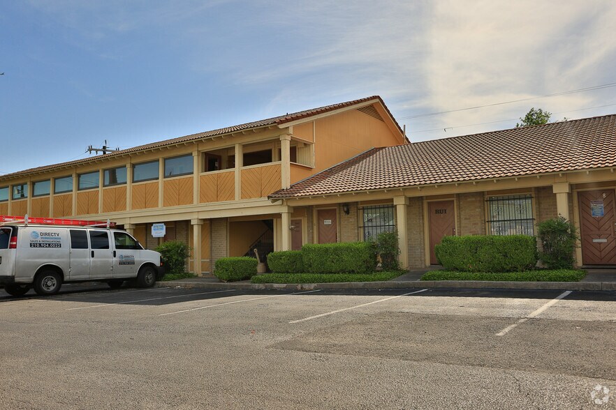 More Photos Of 2379 NE Loop 410, San Antonio Medical For Sale