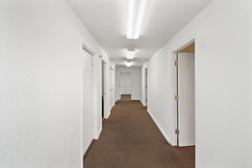 More Photos Of 4731 El Camino Ave, Carmichael Office For Sale