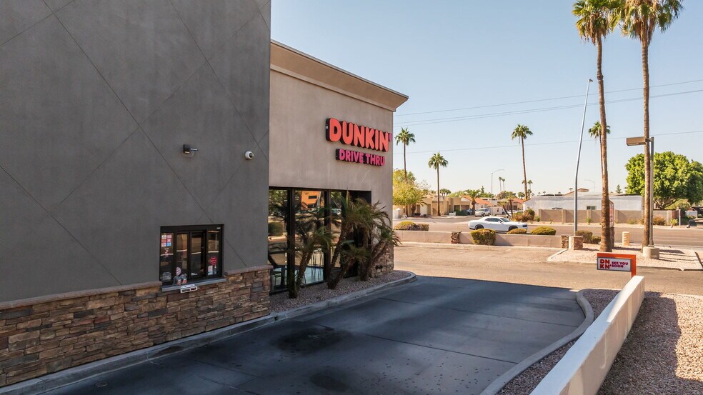 More Photos Of 2105 S Alma School Rd, Mesa Freestanding For Sale