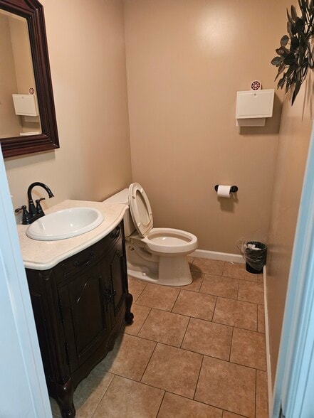 More Photos Of 1238 Cross Bay Blvd, Broad Channel Flex For Sale