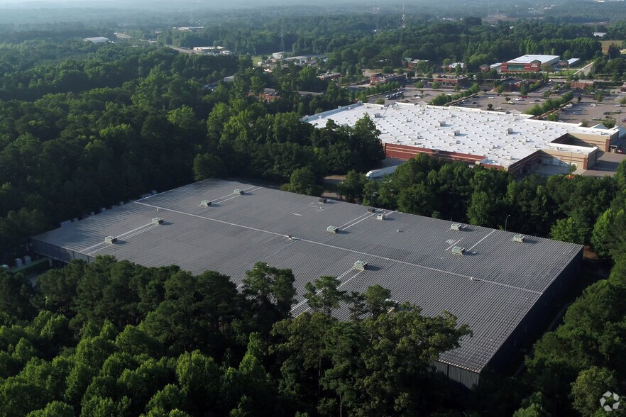 More Photos Of 1711 Corporation Pky, Raleigh Warehouse For Sale