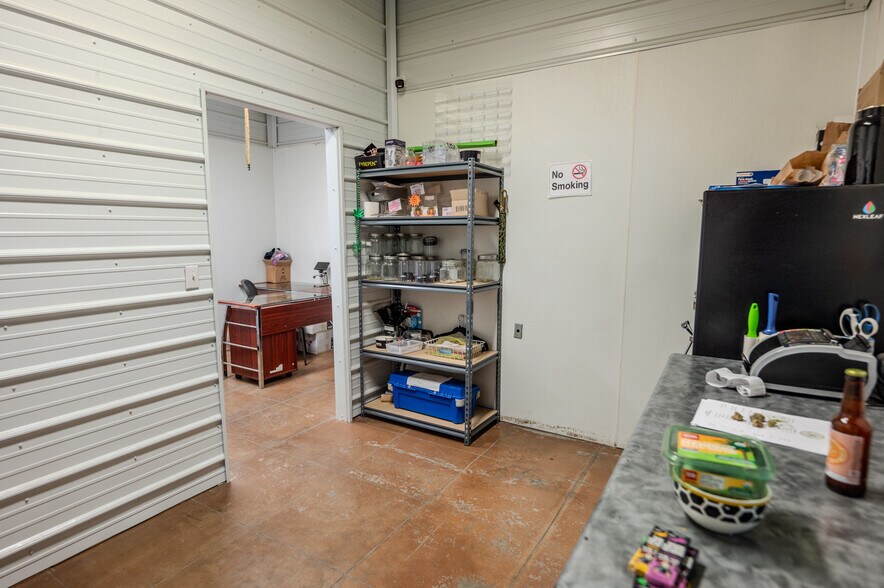 More Photos Of 15188 Highway 82, Tahlequah Storefront Retail Office For Sale