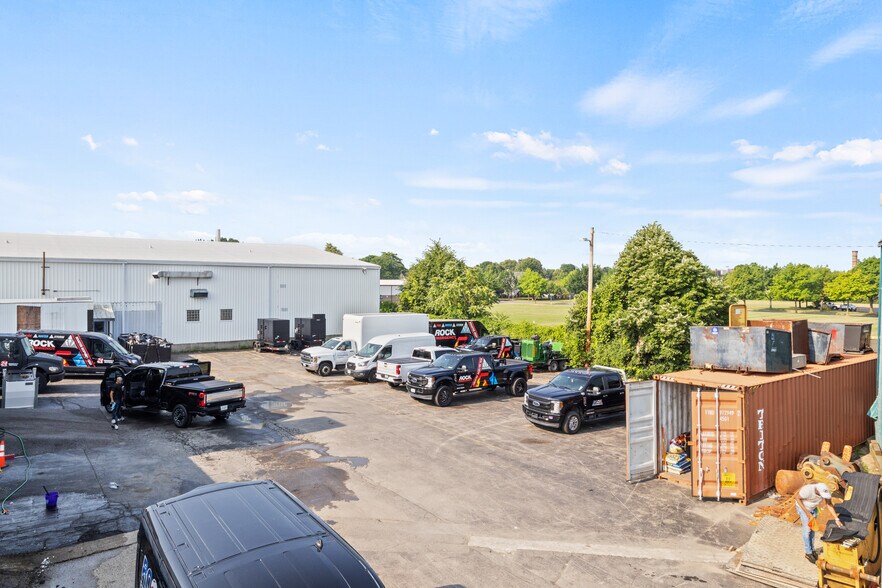 More Photos Of 69 Seneca Ave, Rochester Warehouse For Sale