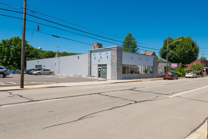 More Photos Of 1230 4th Ave, Coraopolis Freestanding For Lease