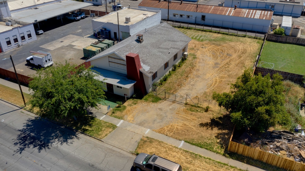 More Photos Of 332 W 8th St, Merced Religious Facility For Sale