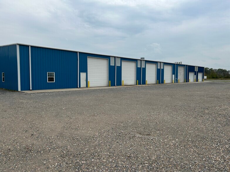 Primary Photo Of 8205 Zeuber Rd, Little Rock Warehouse For Lease