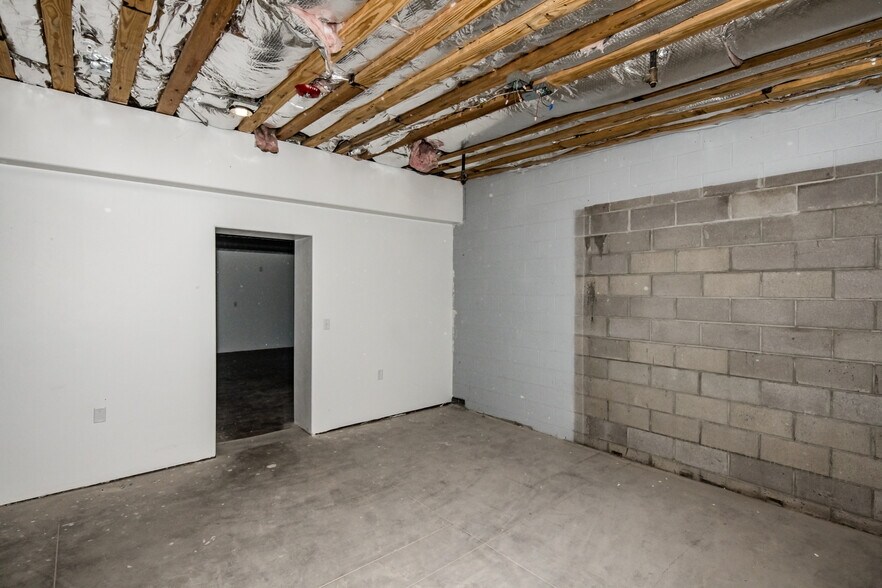 More Photos Of 1515 Marlboro Dr, Lake Havasu City Restaurant For Sale