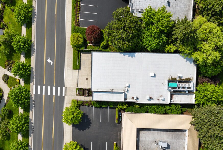 More Photos Of 630 6th St S, Kirkland Office For Lease