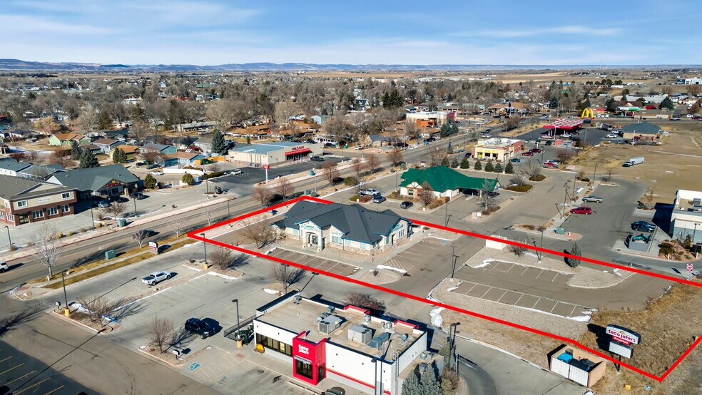 More Photos Of 7950 6th St, Wellington Medical For Lease