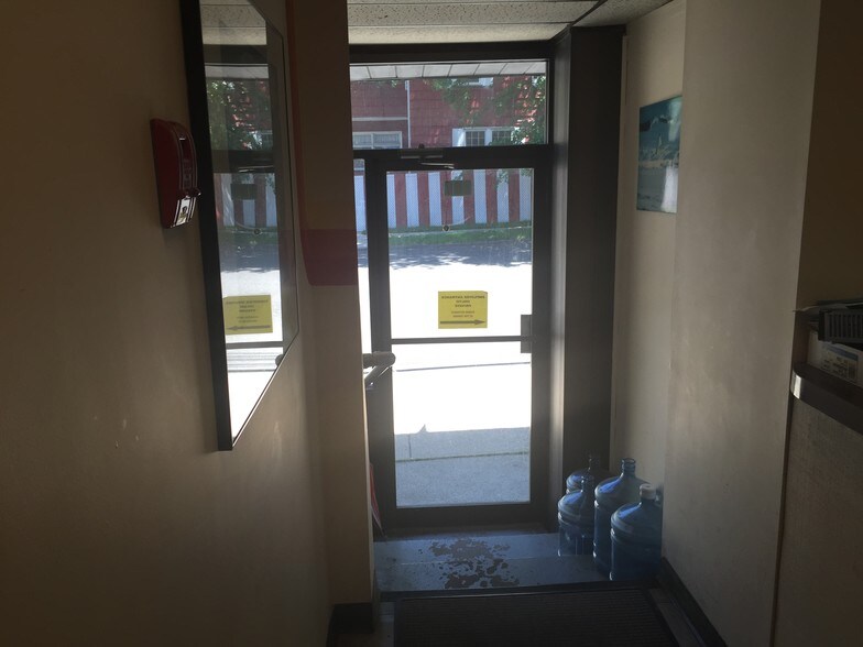 More Photos Of 107 Central Ave, Ridgefield Park Office For Lease