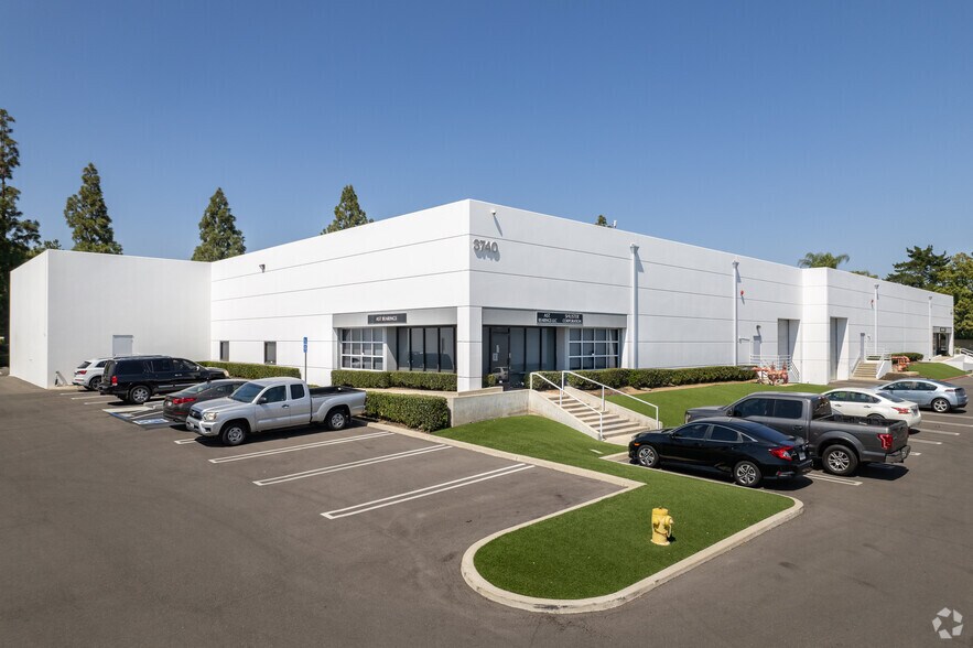 More Photos Of 3960 Prospect Ave, Yorba Linda Light Manufacturing For Lease